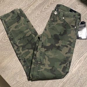 Super skinny Camo jeans